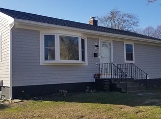 10 Wood Ter, Middletown, RI 02842