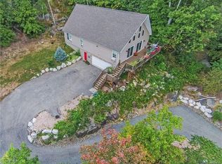 89 Jersey Ave, Greenwood Lake, NY 10925