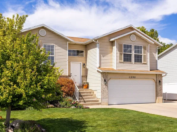 1292 W 2050 S, Woods Cross, UT 84087
