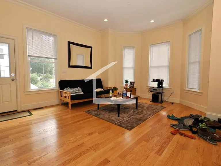 11 Sparhawk St #11 — Photo 4