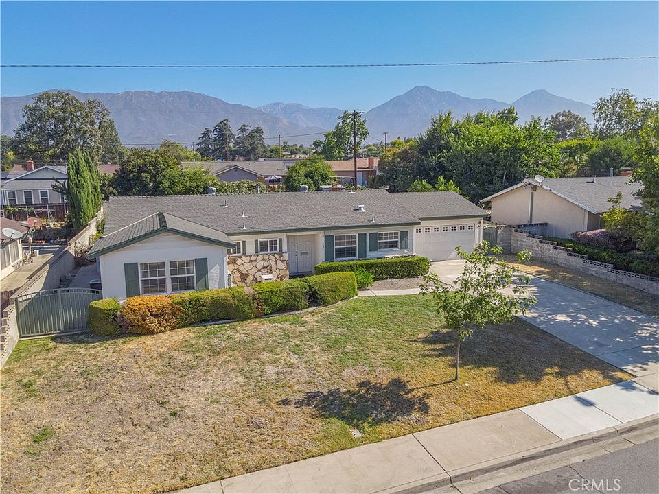 1st image of 557 Black Hills Dr