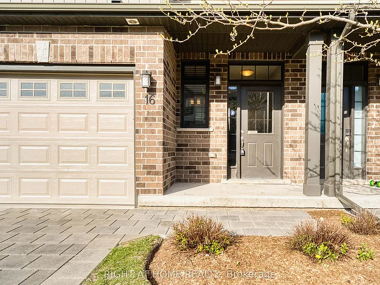 1030 Oakcrossing Gate #16 — Photo 3