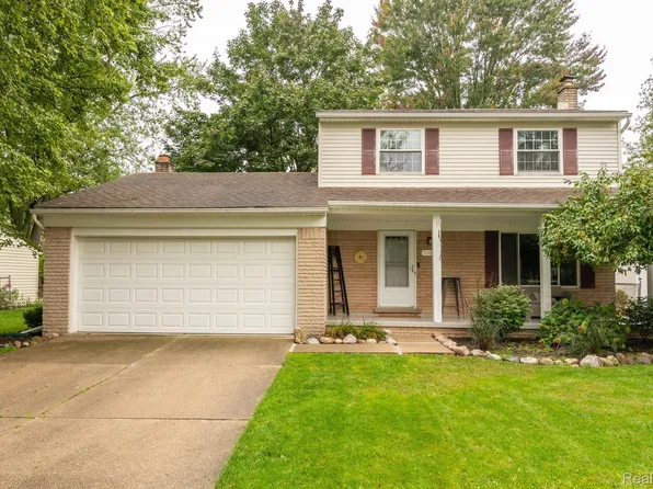 53665 Atherton St, New Baltimore, MI 48047