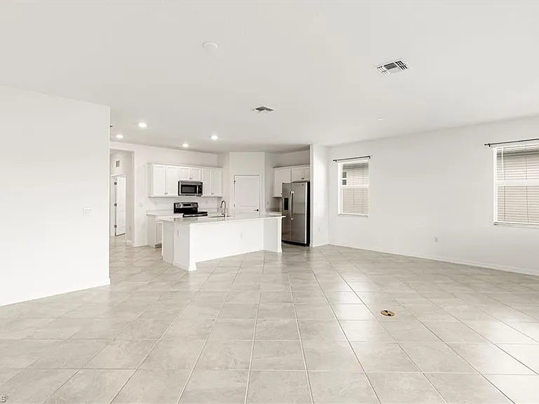 2525 Kona Way — Photo 7