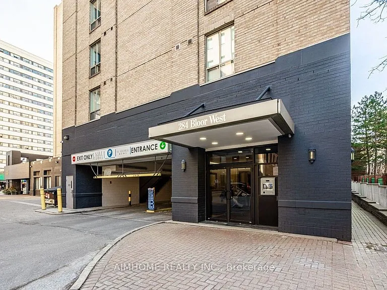 284 Bloor St W #806 — Photo 18