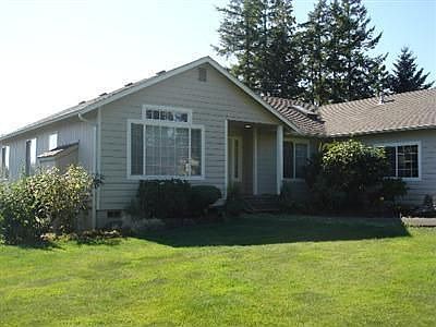 1st image of 8411 182nd Ave E