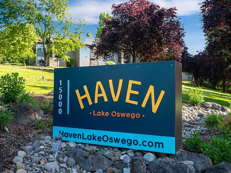 Haven Lake Oswego — Photo 50
