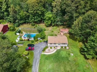 299 Marl Rd, Shawangunk, NY 12566