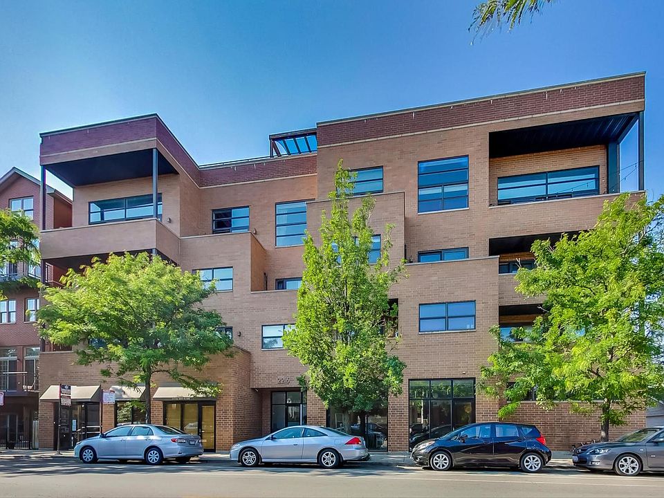 1st image of 2216 W Armitage Ave #2C