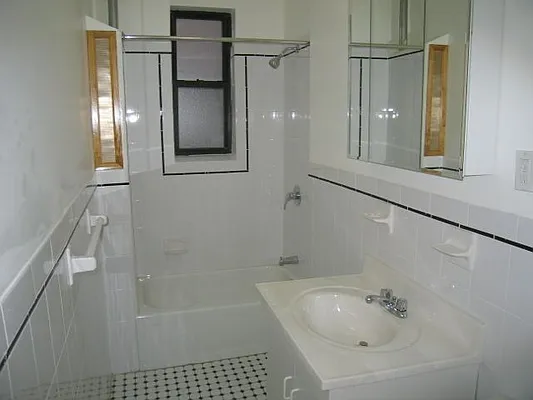 Rented by JR Properties, LTD | media 5