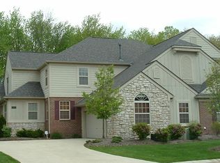 2266 Preserve Ln #1, Rochester Hills, MI 48309