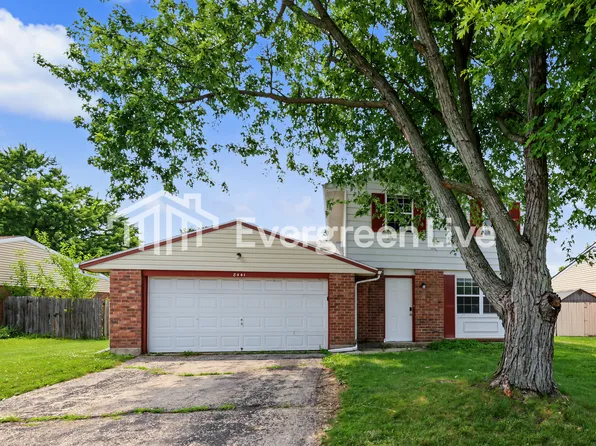 8441 Eagle Pass Dr, Dayton, OH 45424