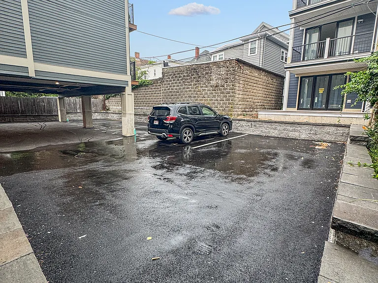 56 Dorset St #1 — Photo 9