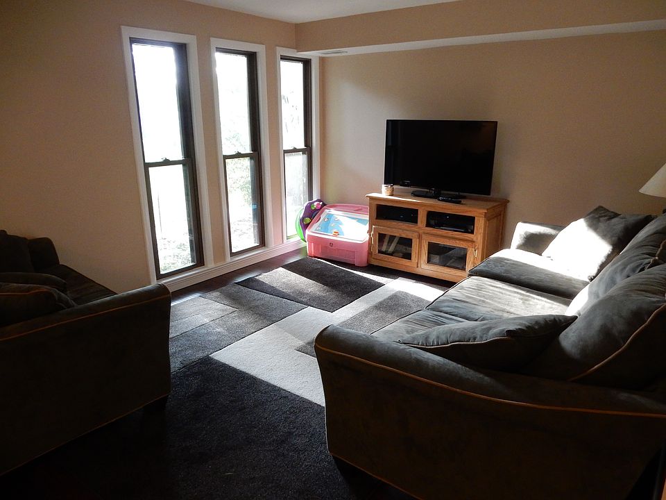 1st image of 33803 Electric Blvd