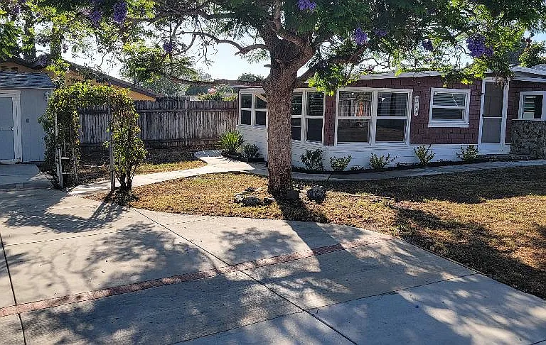 213 Anacapa Dr #A — Photo 1