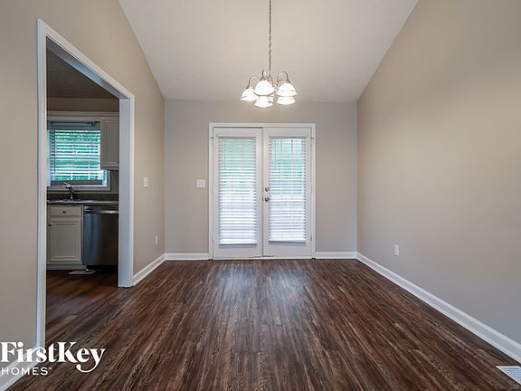 3rd image of 2730 Dacula Cove Cir