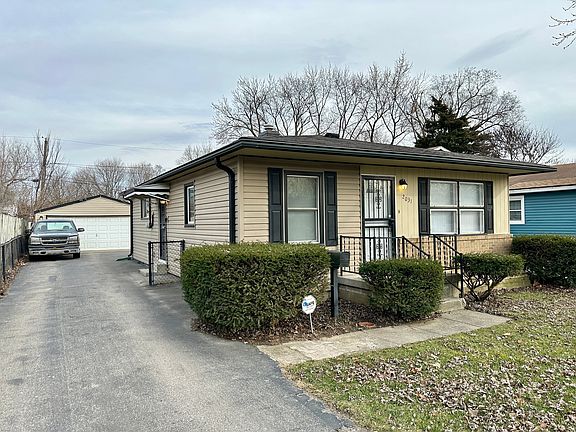 3rd image of 2031 Kildare Ave