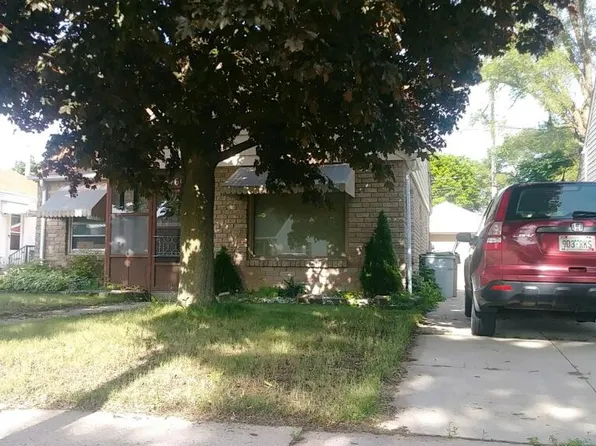 5466 N 20th St, Milwaukee, WI 53209