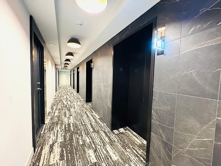 252 Church St #5106 — Photo 9