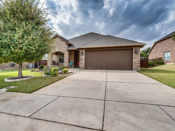 2805 Glenbrook Dr, Midlothian, TX 76065