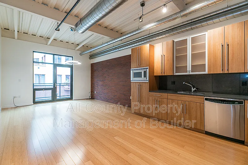 Studio, 1.0 bath, 860 sqft, $2,250 — Photo 4