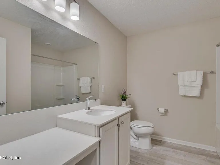 3106 Hawks Hill Ln — Photo 9