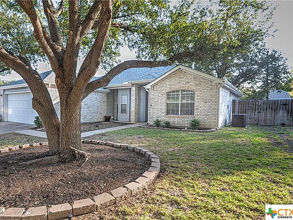 2nd image of 913 Filly Ln