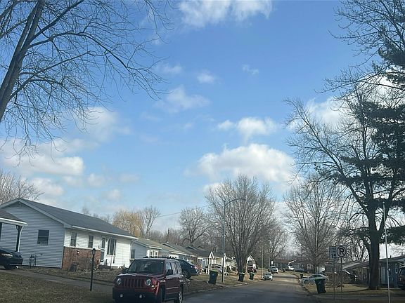 4th image of 216 Park Ln