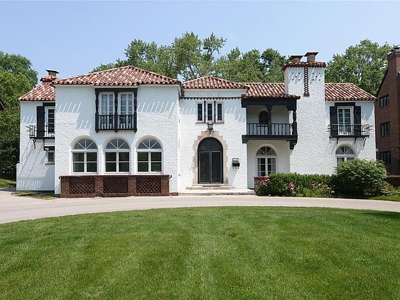 4th image of 6065 Lindell Blvd