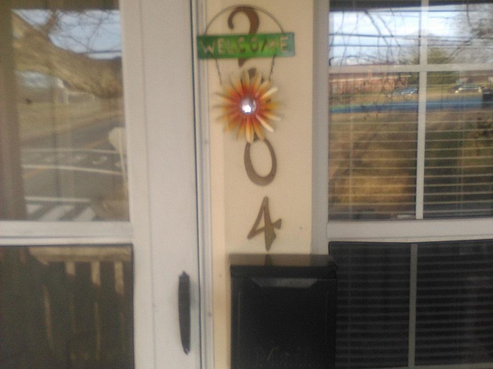 Apartment front porch view