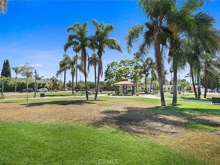 773 Orizaba Ave — Photo 39