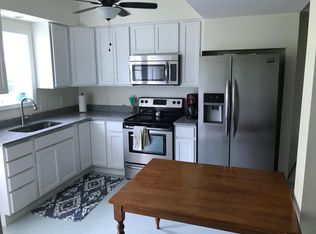 1310 Bonito Ln, Carolina Beach, NC 28428