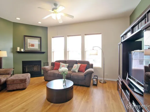 7307 Franklin St, Forest Park, IL 60130