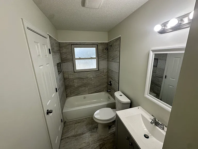 6294 Martinwest Dr — Photo 14