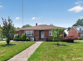 952 Cranbury Cross Rd, North Brunswick, NJ 08902