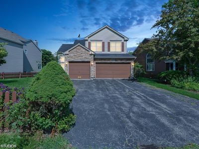 2239 N Aster Pl, Round Lake Beach, IL, 60073