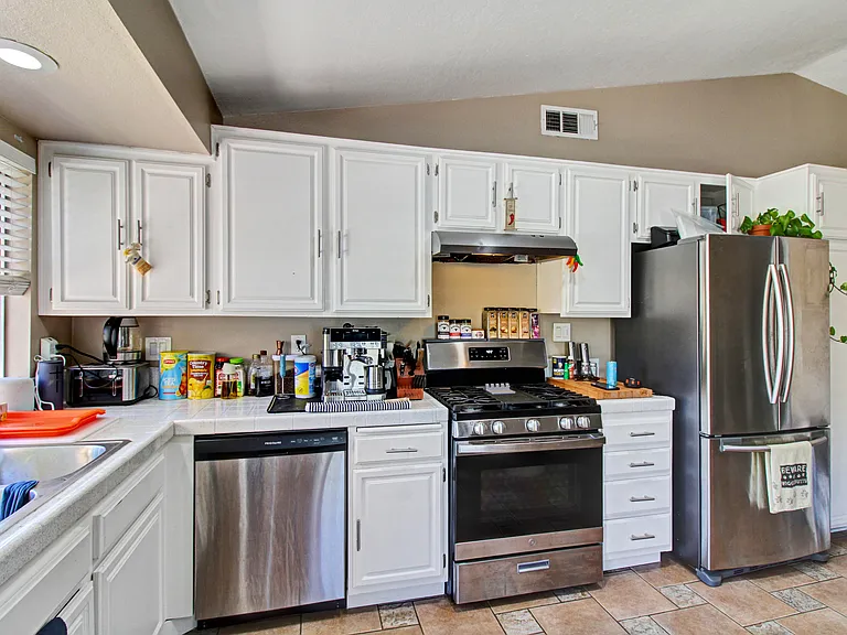 3568 Warm Springs Ct — Photo 11