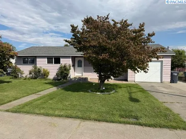 1723 W Marie St, Pasco, WA 99301