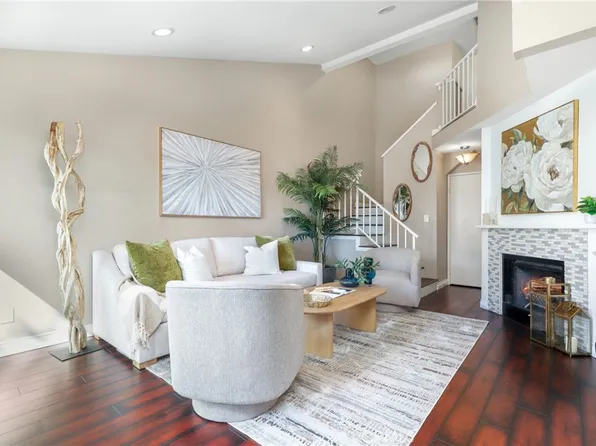 124 S Valencia St, La Habra, CA 90631