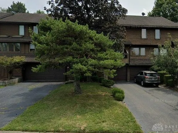 1033 Golfview Dr, Middletown, OH 45042