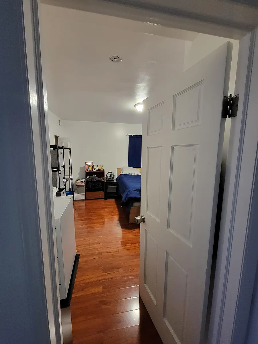 Building Photo - 72 Standish Ave #2C