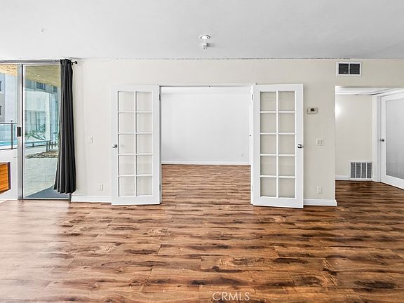 2nd image of 1140 Ocean Blvd #124
