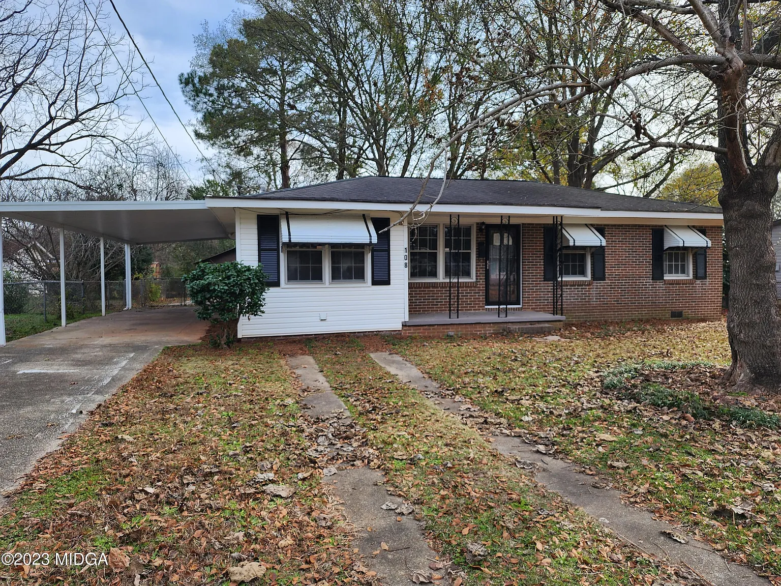 108 Ravenwood Way photo 1