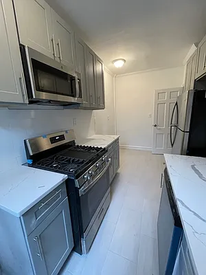 Sold by Compass | media 21