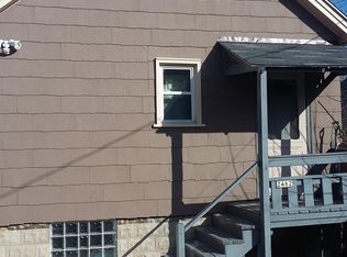 2462 N Holton St, Milwaukee, WI
