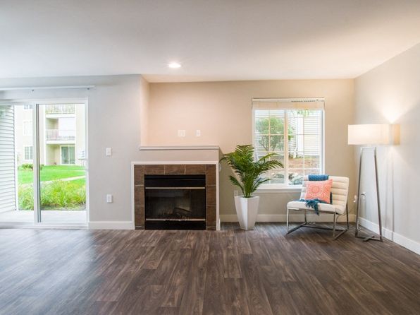 10710 SE 256th St APT F102
