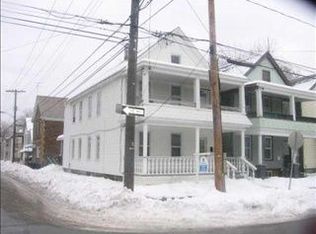 901 Emmett St, Schenectady, NY 12307
