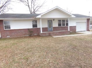 211 W Warren St, Tullahoma, TN 37388