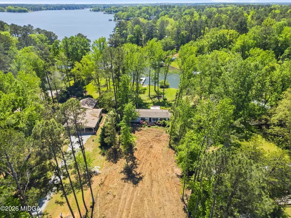 128 Dogwood Dr, Milledgeville, GA 31061