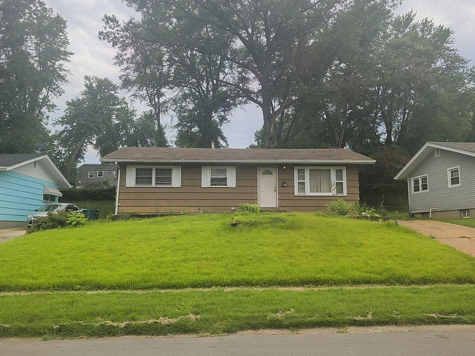 1st image of 1104 Renshaw Dr